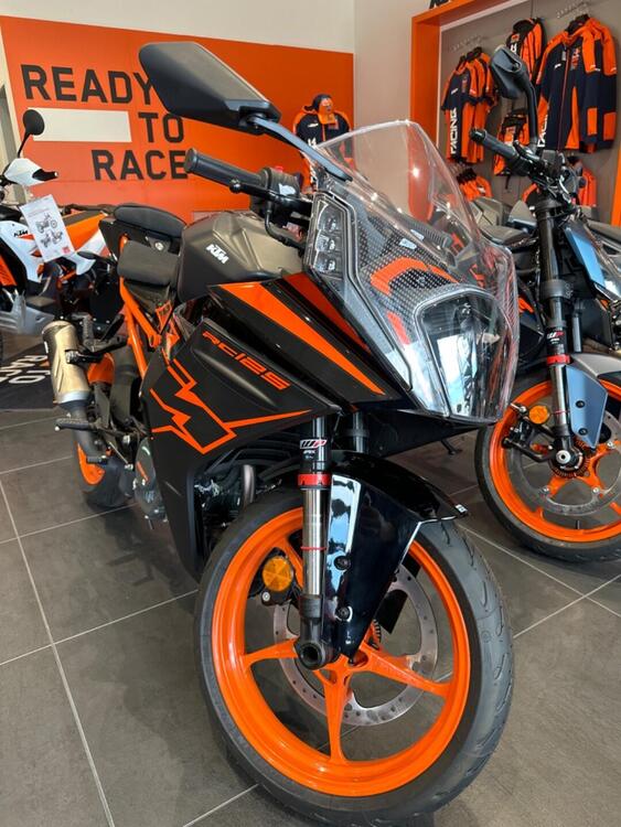 KTM RC 125 (2022 - 24) (5)