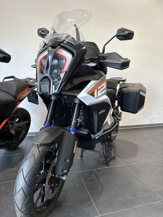 KTM 1290 Super Adventure S (2022 - 24) (2)