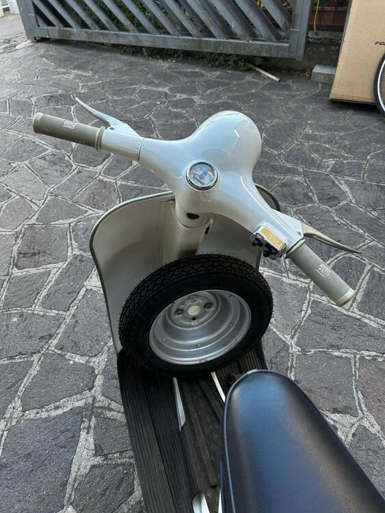 Piaggio vespa 50 (5)