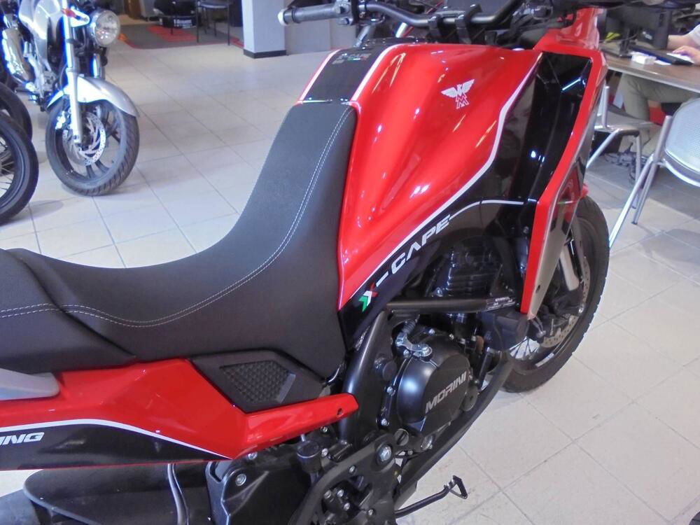 Moto Morini X-Cape 650 (2021 - 24) (3)