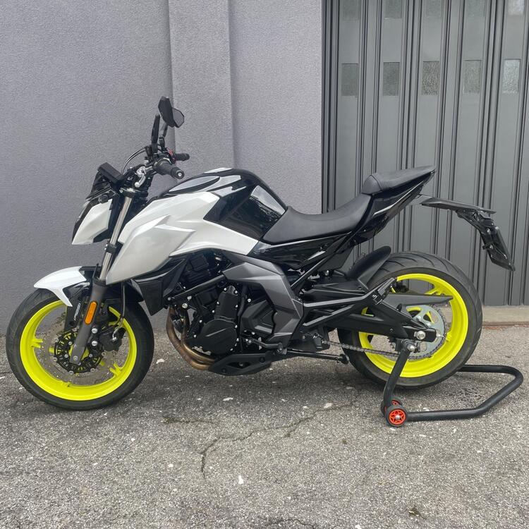 CFMOTO 650NK (2021 - 24) (2)