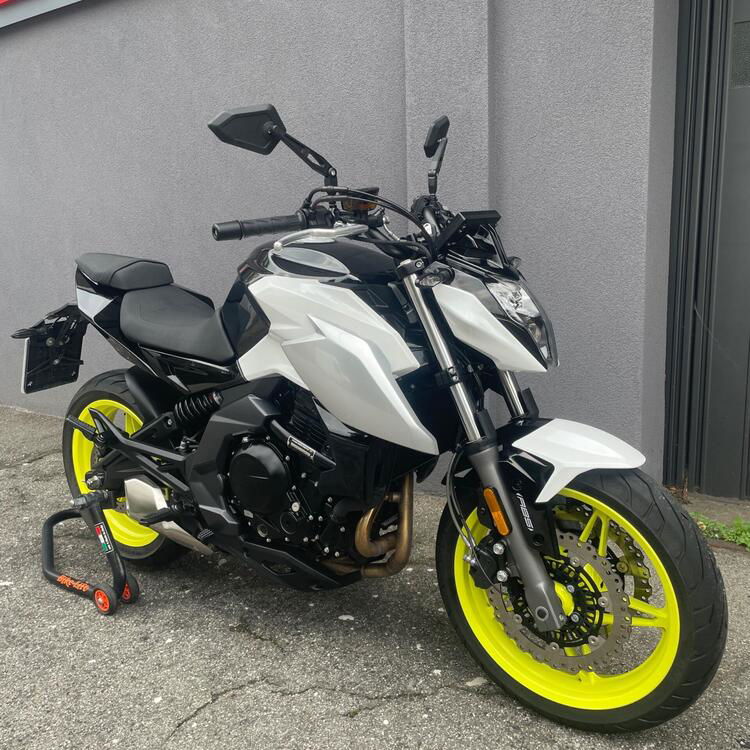 CFMOTO 650NK (2021 - 24) (4)