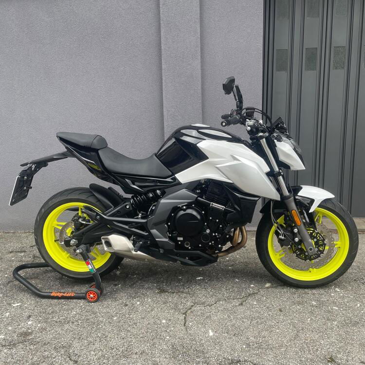 CFMOTO 650NK (2021 - 24) (5)