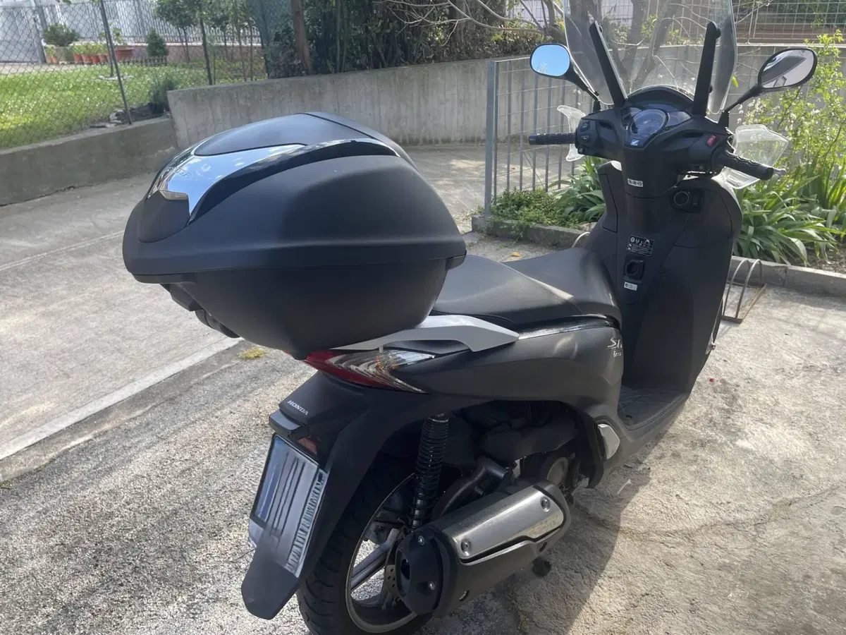 Honda SH 300 i ABS (2016 - 20) (5)