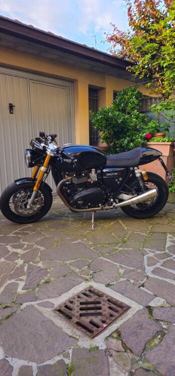 Triumph Thruxton RS (2020 - 24) (2)