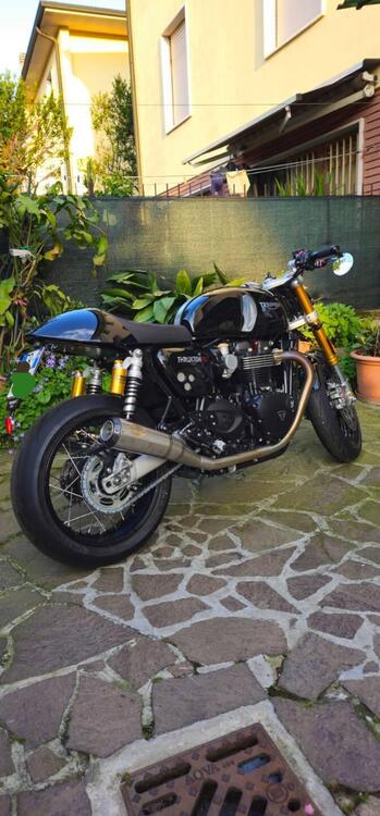 Triumph Thruxton RS (2020 - 24) (4)