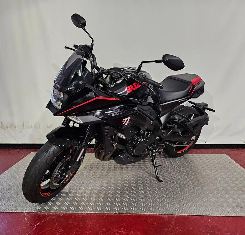 Suzuki Katana 1000 Jindachi (2019 - 20) (2)