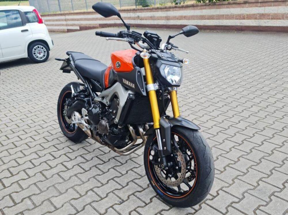 Yamaha MT-09 (2013 - 15) (2)