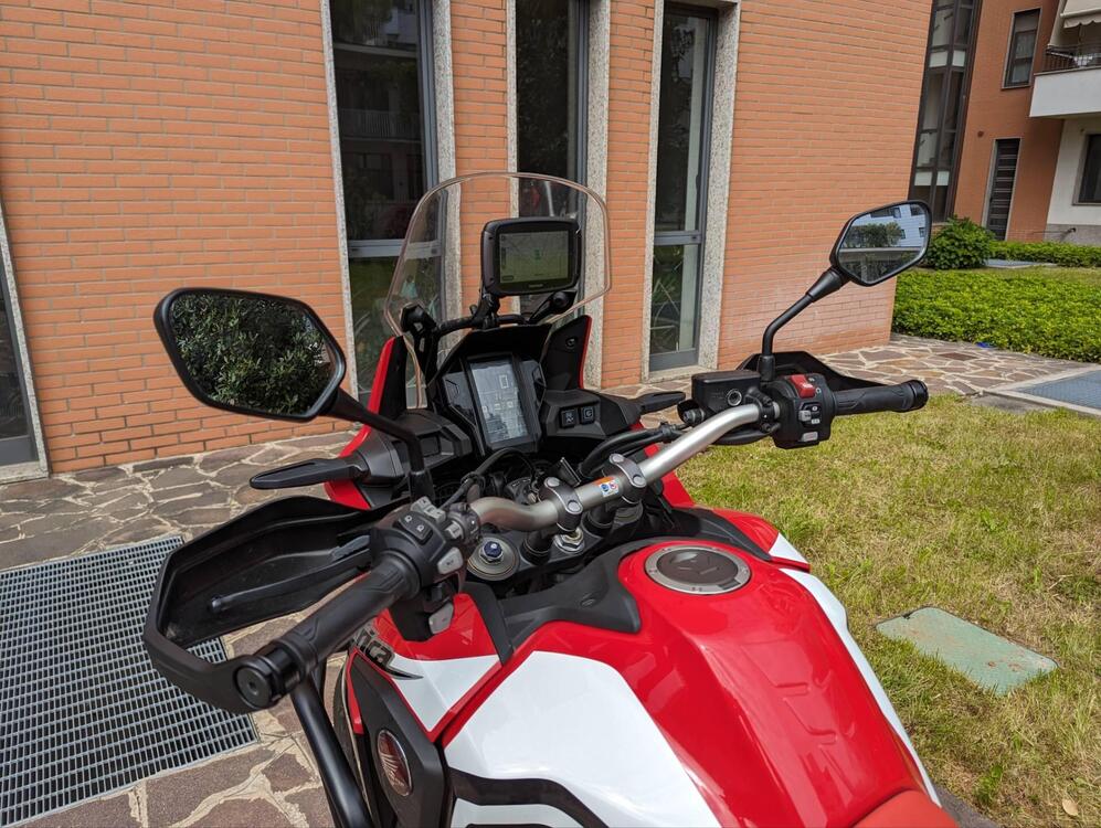 Honda Africa Twin CRF 1000L DCT Travel Edition (2018 - 19) (3)