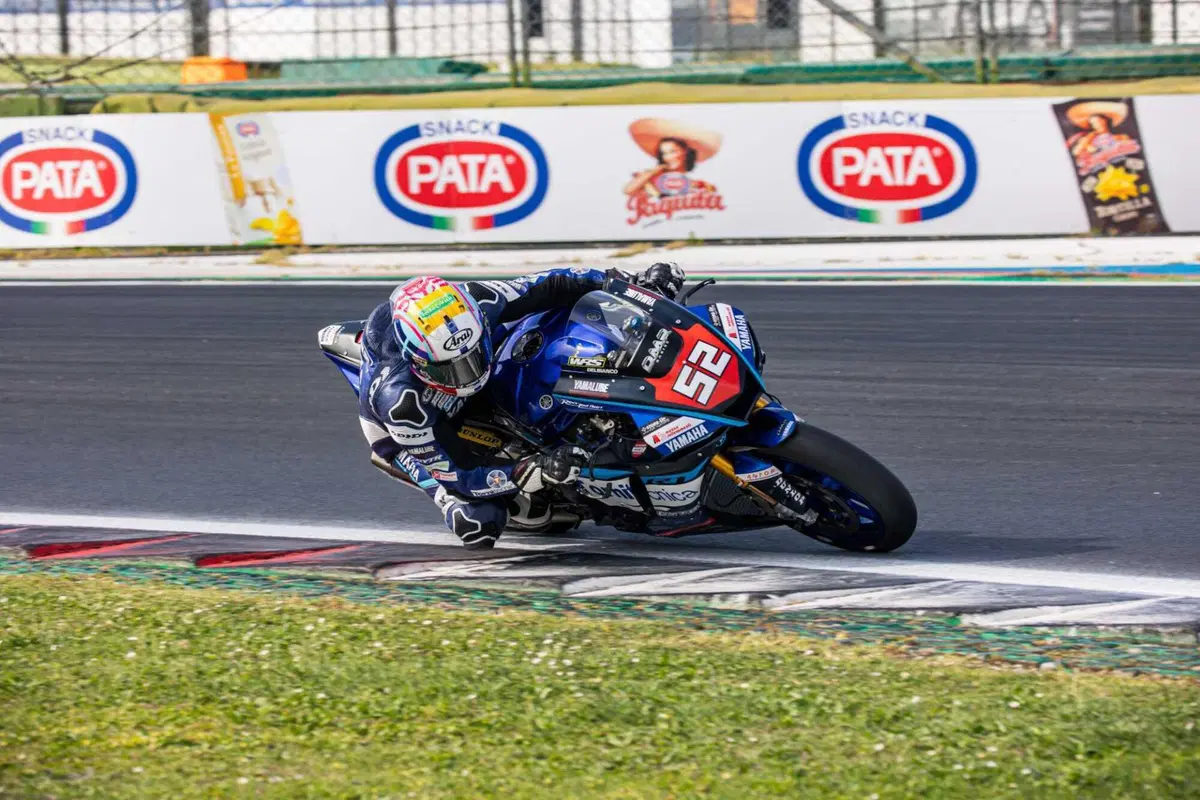 Dunlop CIV 2024, le Pole di Vallelunga: in Superbike Delbianco il pi&ugrave; veloce. La 600 &egrave; di Dalla Porta [RISULTATI]