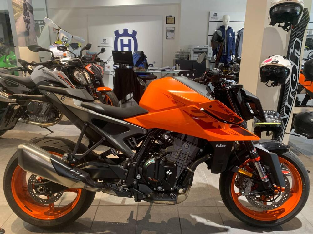 KTM 990 Duke (2024) (3)