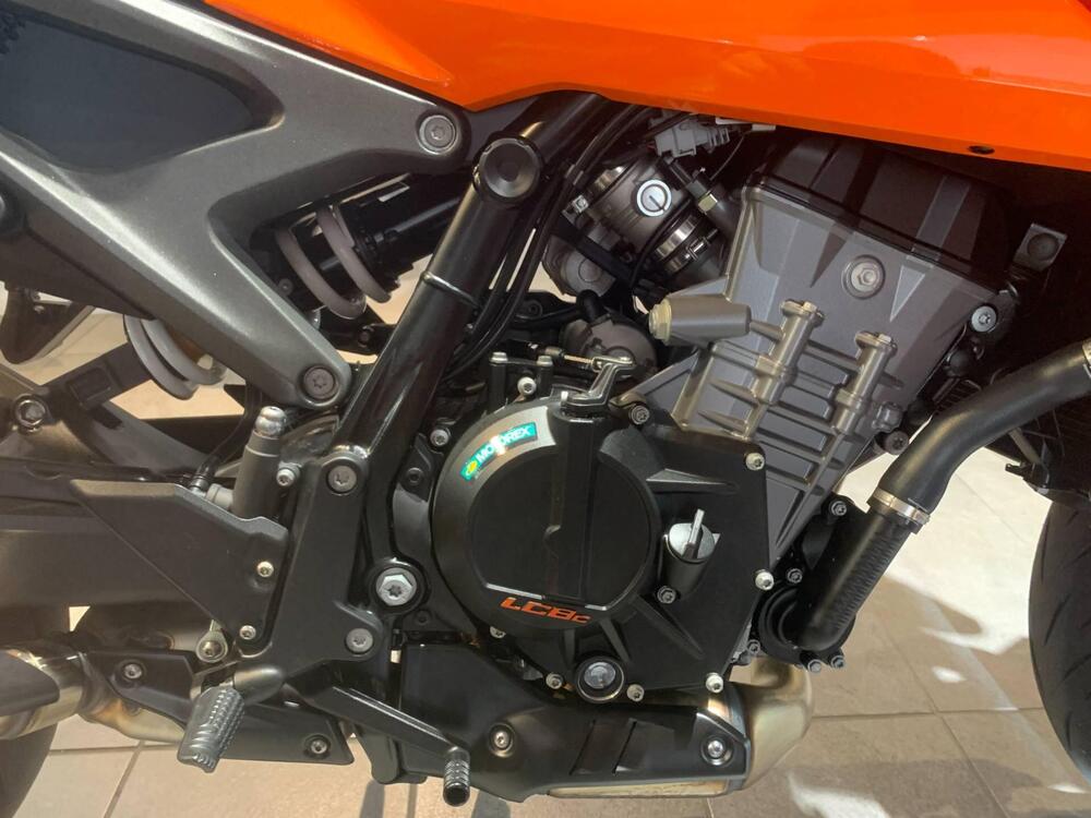 KTM 990 Duke (2024 - 26) (5)