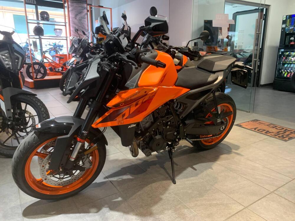 KTM 990 Duke (2024) (5)