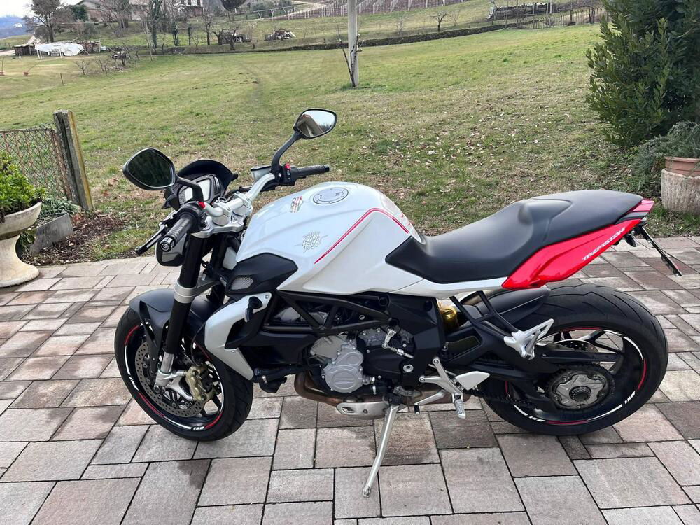 MV Agusta Brutale 800 (2012 - 15) (4)