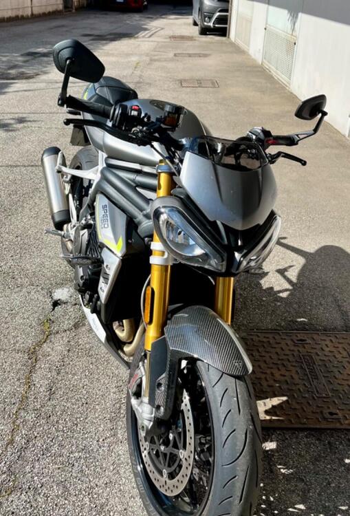 Triumph Speed Triple 1200 RS (2021 - 24) (2)