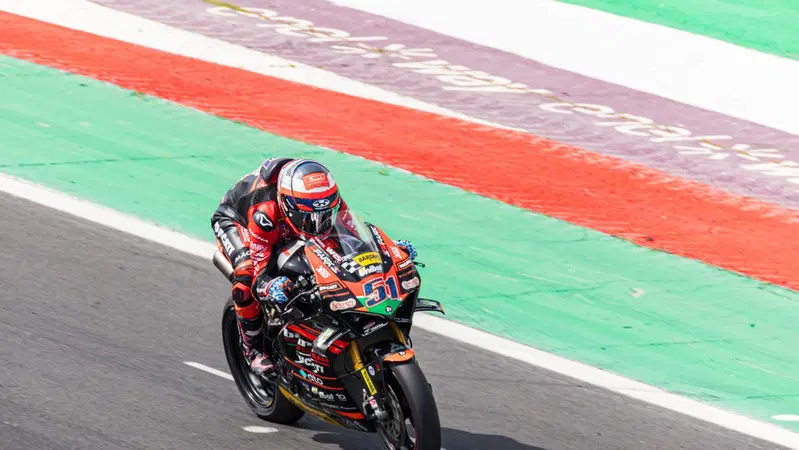 Dunlop CIV 2024, Pirro vince Gara1 a Vallelunga: "Ero un po' in difficolt&agrave; con l'anteriore, domani sar&agrave; un'altra storia" [VIDEO] 