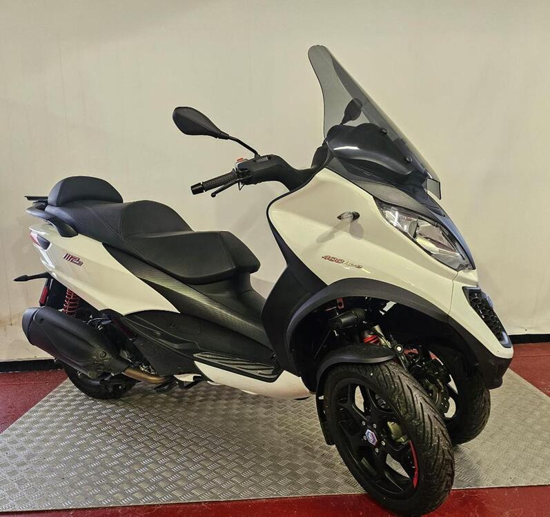 Piaggio MP3 400 Sport ABS Hpe (2021 - 22) (2)