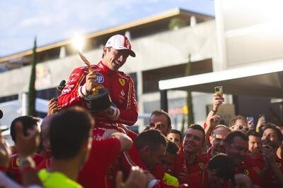 F1. La festa Ferrari per la vittoria del GP di Monaco di Charles Leclerc, nel nome di pap&agrave; Herv&eacute; e Jules Bianchi