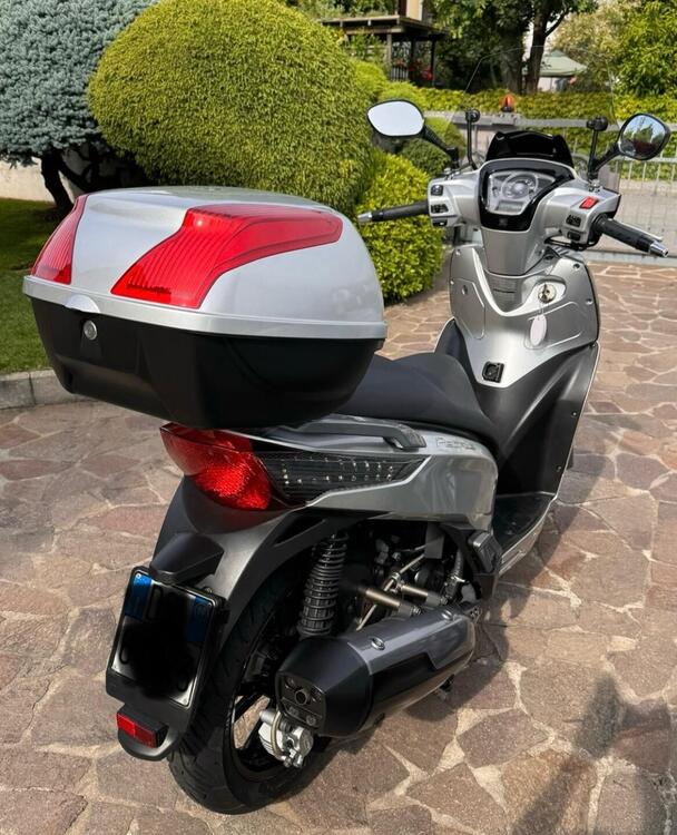 Kymco People 300i GT ABS (2010 - 17) (3)