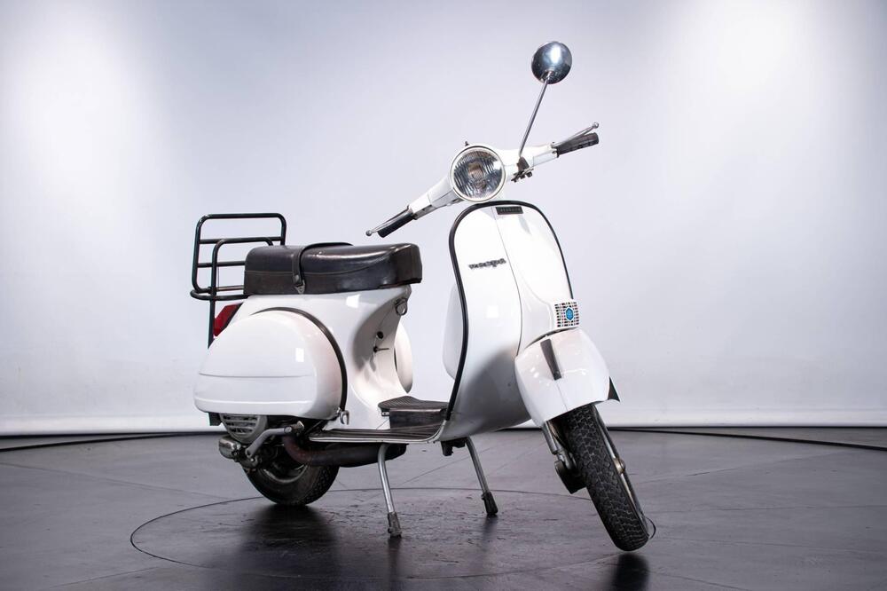 Piaggio VESPA P200 E