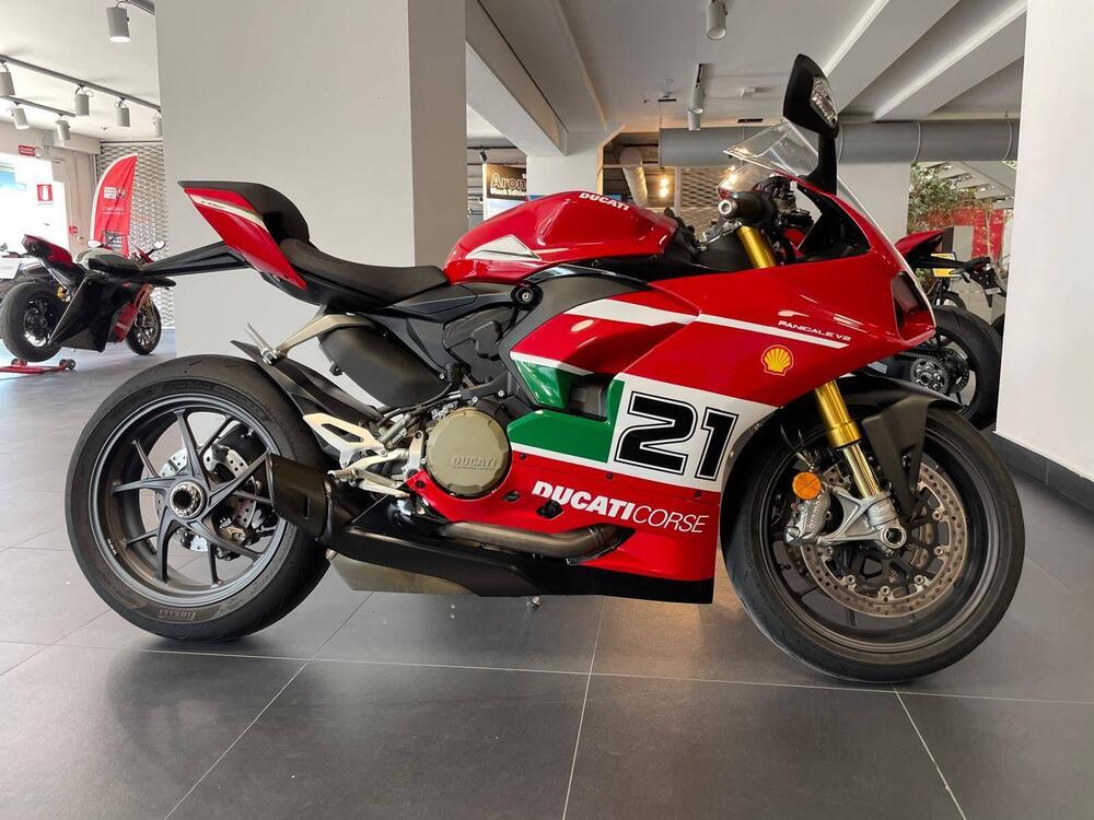 Ducati Panigale V2 Bayliss 1st Championship 20th Anniversary (2021 - 24) (4)