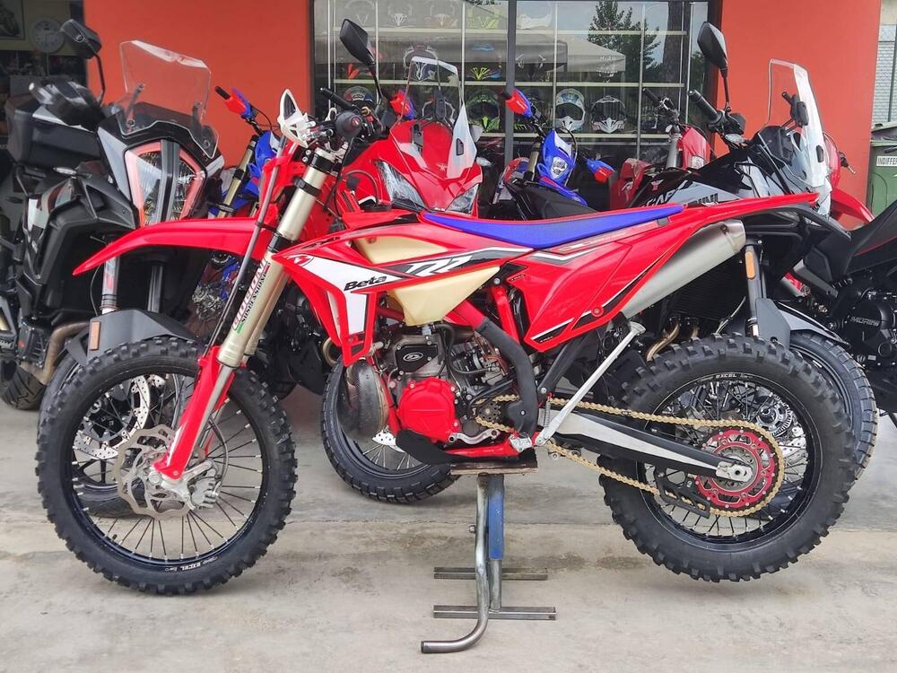 Betamotor RR 300 2T Enduro (2022) (2)