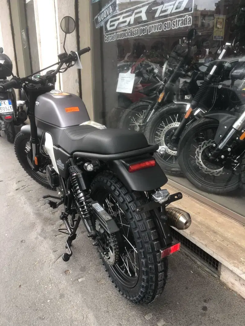Brixton Motorcycles Felsberg 250 (2021 - 25) (2)