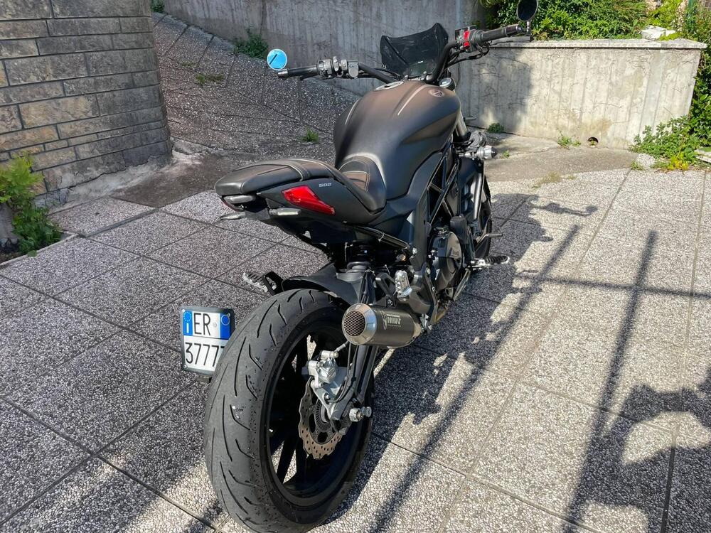 Benelli 502 C (2019 - 20) (3)