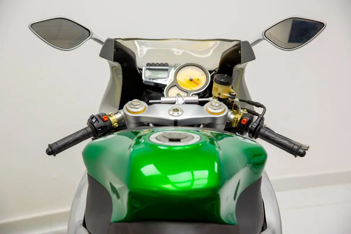 Benelli Tornado 900 Tre (2003 - 06) (16)