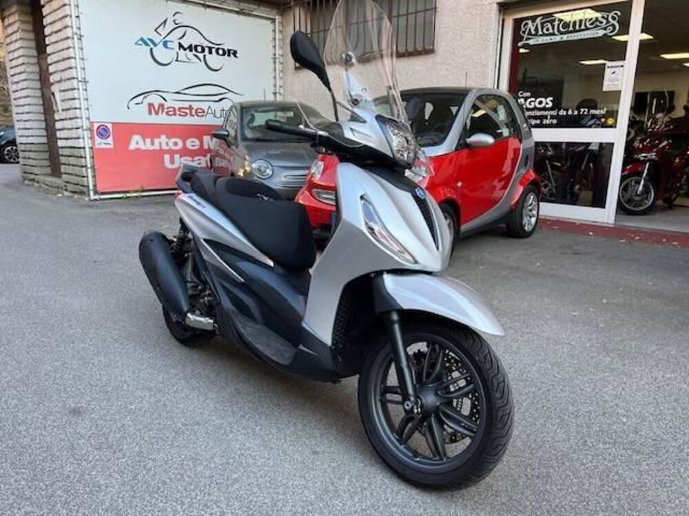 Piaggio Beverly 300 S ABS-ASR (2021 - 24)