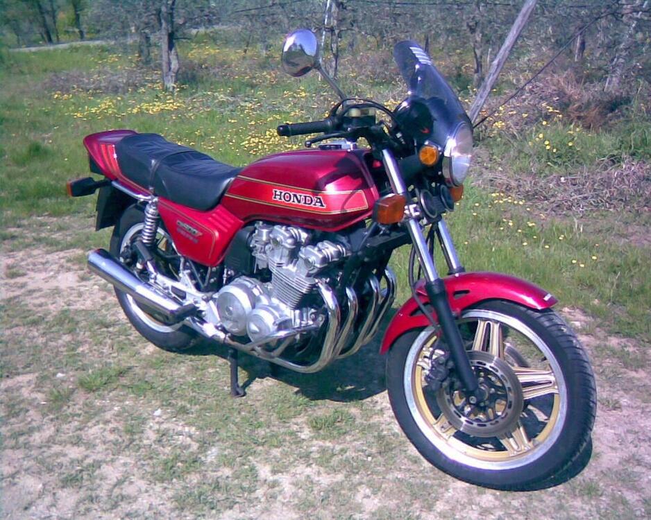 Honda CB 900F Boldor (4)