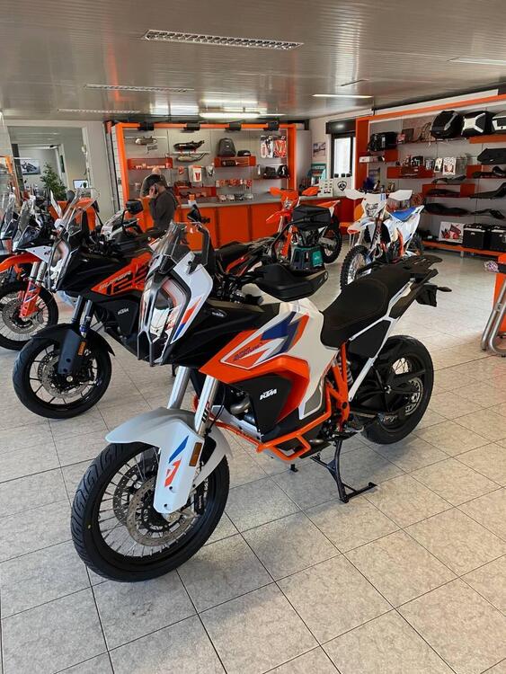 KTM 1290 Super Adventure R (2022 - 24)