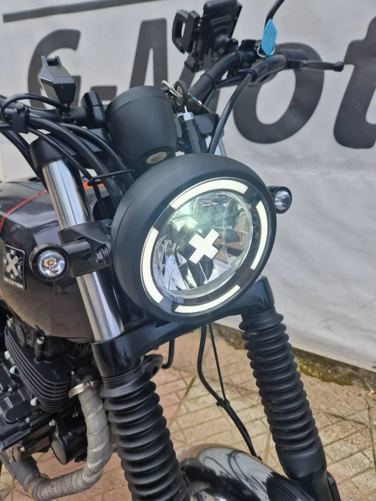 Brixton Motorcycles Cromwell 250 (2021 - 25) (7)