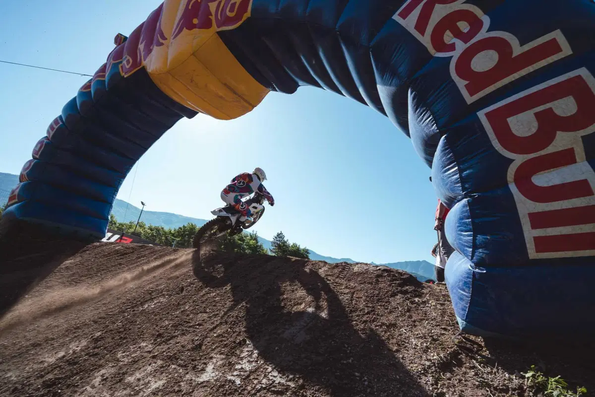 TEST Husqvarna cross 2T MY2025. Che goduria la 300! [GALLERY] (11)