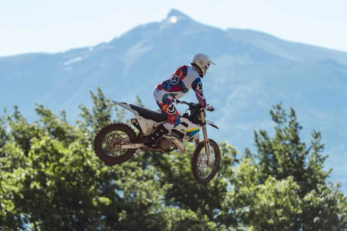 TEST Husqvarna cross 2T MY2025. Che goduria la 300! [GALLERY] (12)