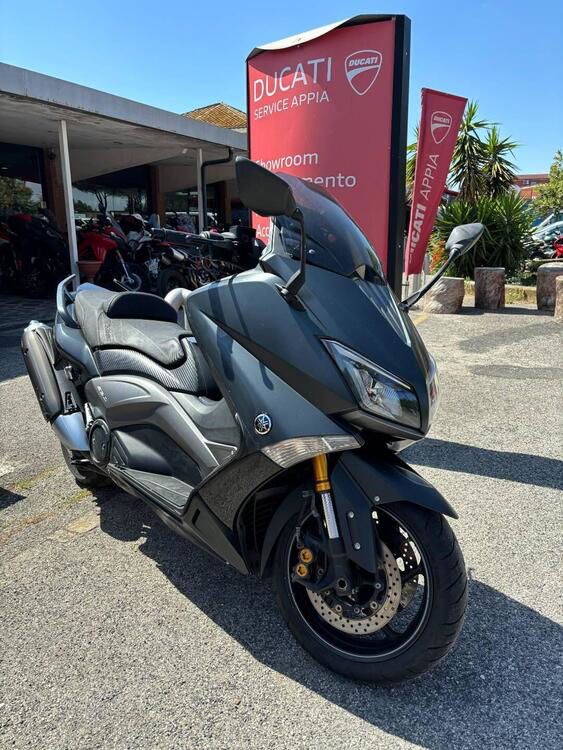 Yamaha T-Max 530 Iron Max ABS (2014 - 17) (2)