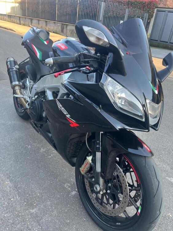 Aprilia RSV4 R (2009 - 12) (3)