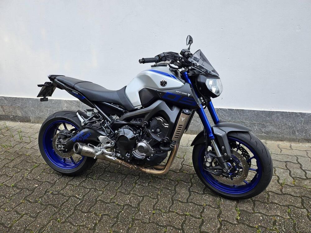 Yamaha MT-09 ABS (2016) (3)