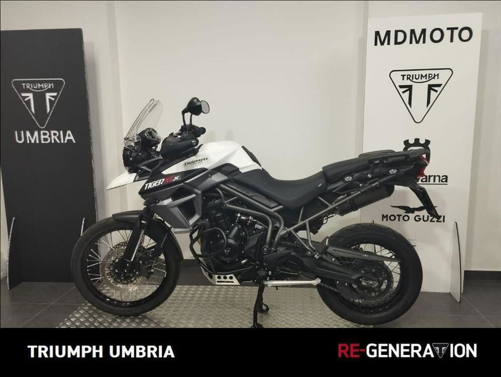 Triumph Tiger 800 XCx (2015 - 17) (2)