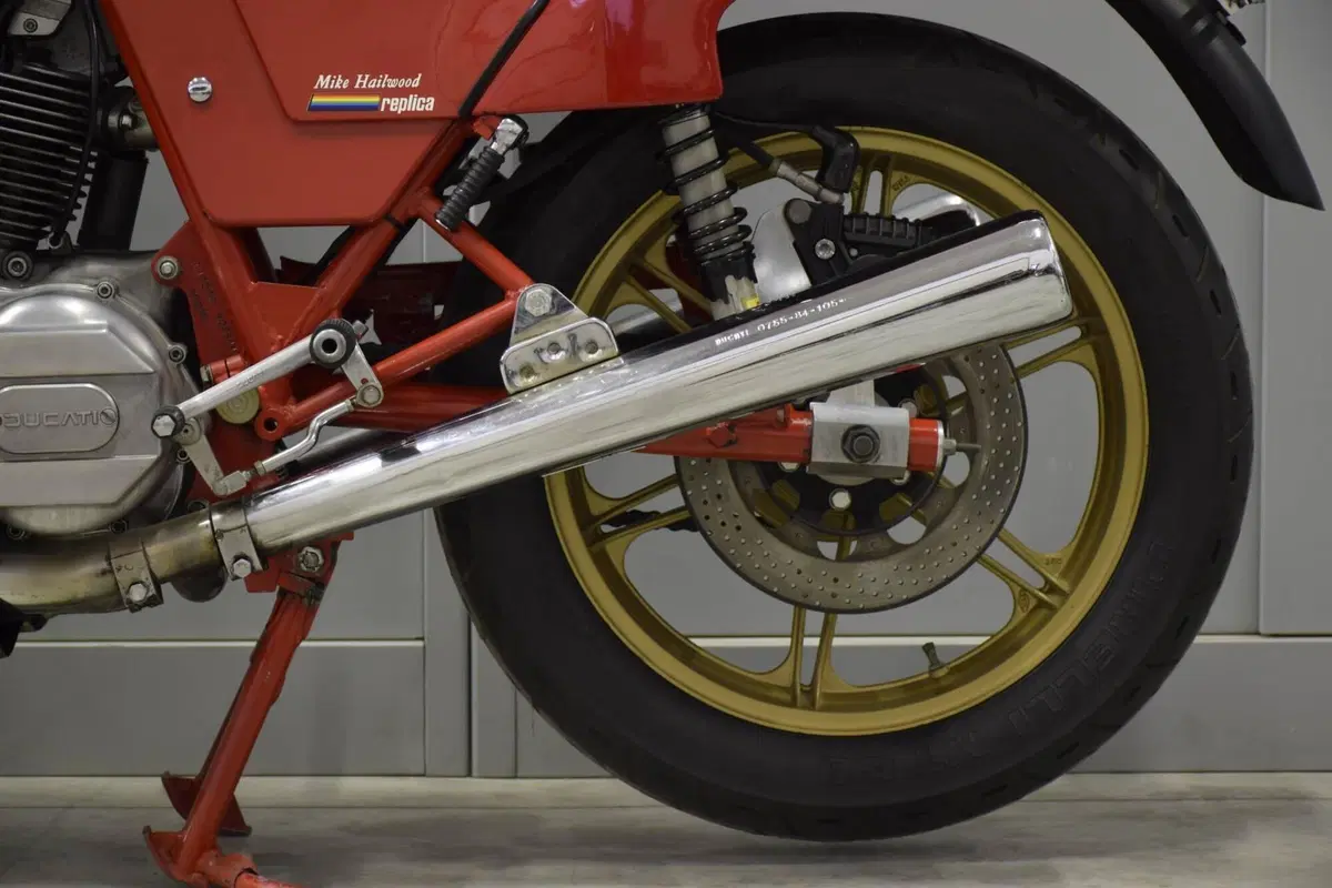 Ducati MHR 900 (9)