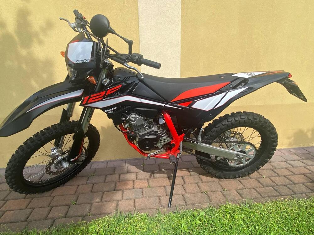 Betamotor RR 125 4T Enduro LC (2018 - 20) (2)