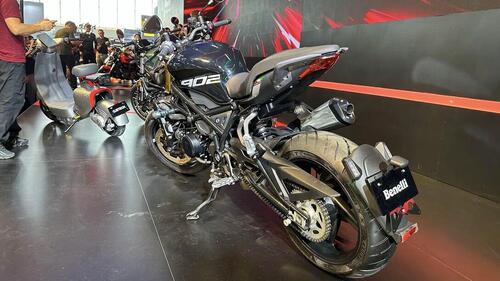 Benelli 902 S: è in arrivo in Italia? Ecco cosa sappiamo della nuova naked [GALLERY] (5)