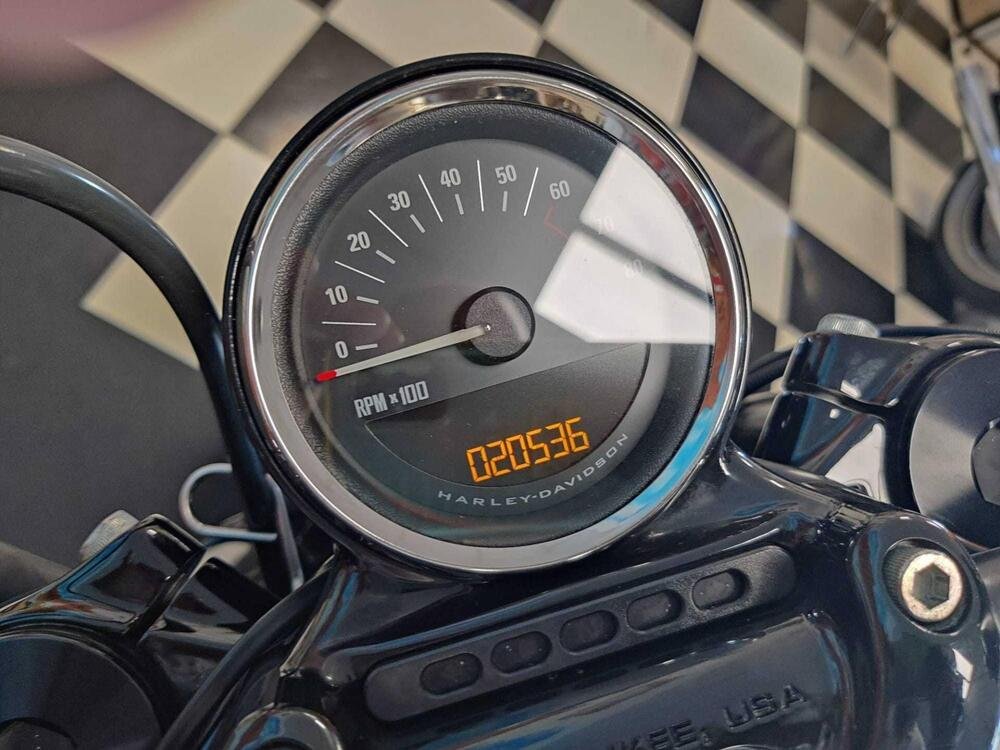 Harley-Davidson 1200 Roadster (2017 - 20) - XL 1200R (5)