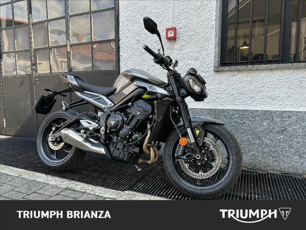 Triumph Street Triple R (2020 - 23) (2)