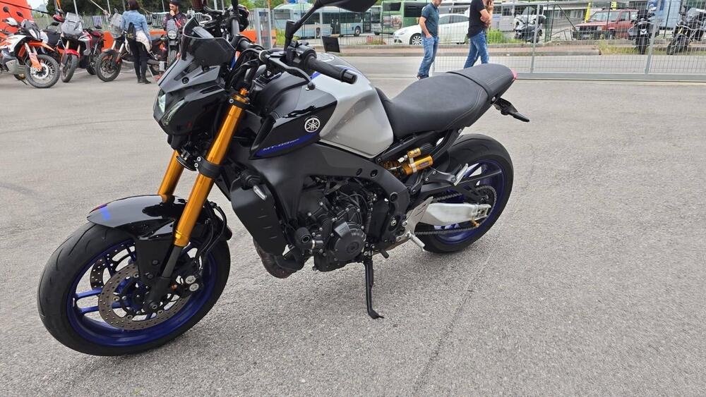 Yamaha MT-09 SP (2021 - 23) (3)