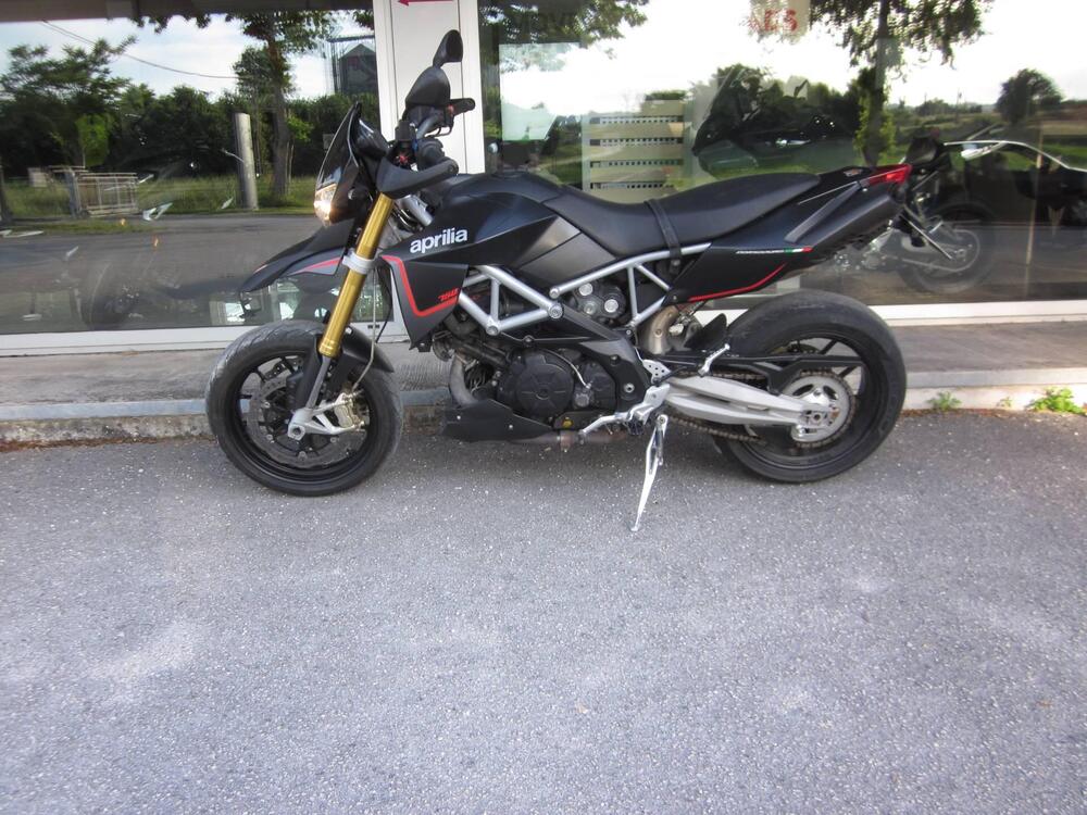 Aprilia Dorsoduro 750 (2009 - 14) (2)