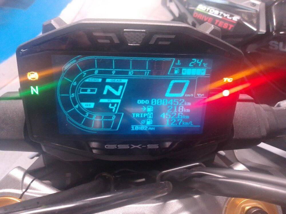 Suzuki GSX-S1000 (2021 - 24) (3)