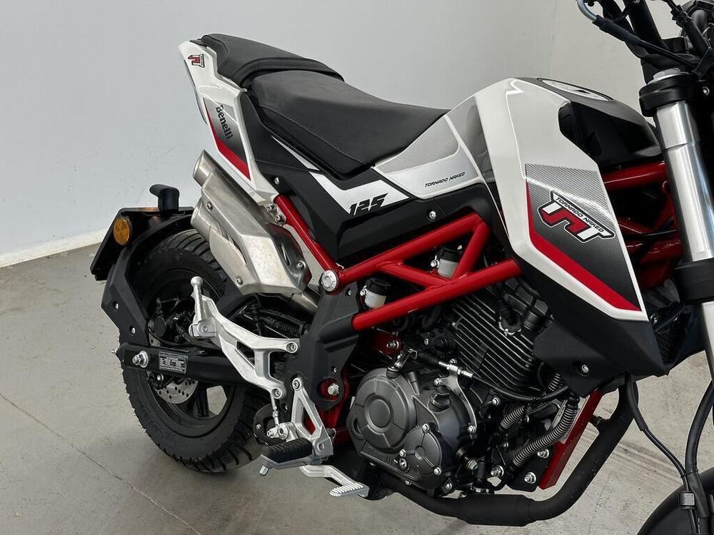 Benelli Tornado Naked T 125 (2022 - 24) (3)