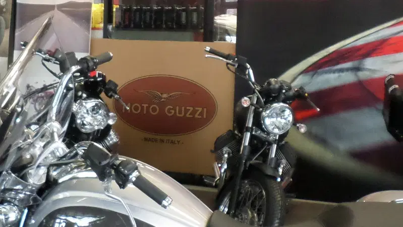 Roby's garage diventa concessionario ufficiale Moto Guzzi