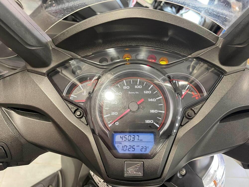 Honda SH 300 i ABS (2016 - 20) (5)